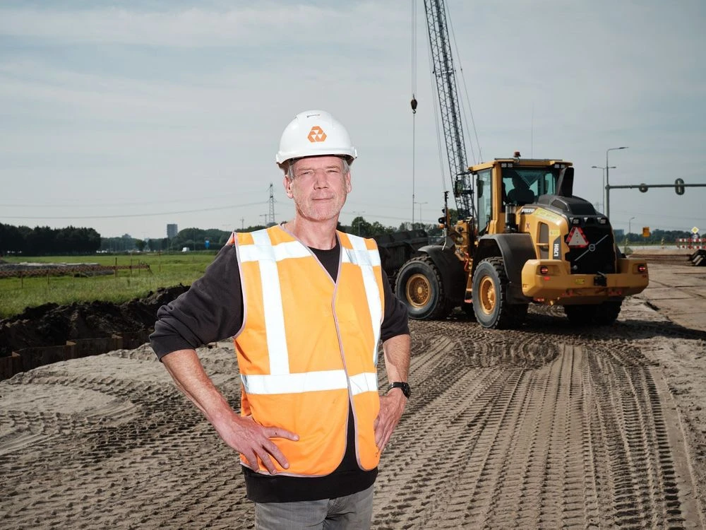 Uitvoerder op de bouwplaats